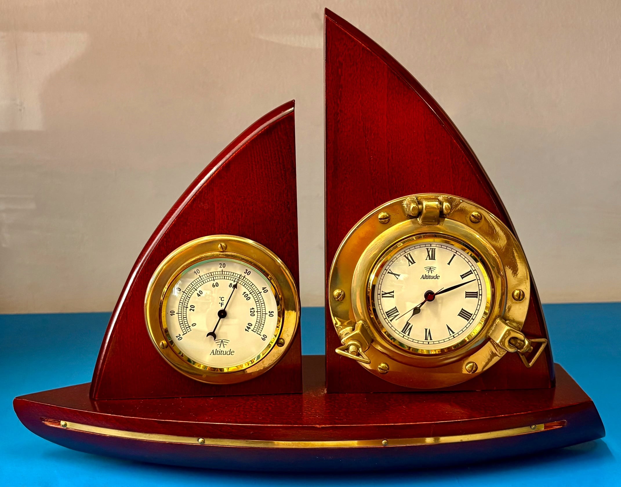 Βάρκα γραφείου